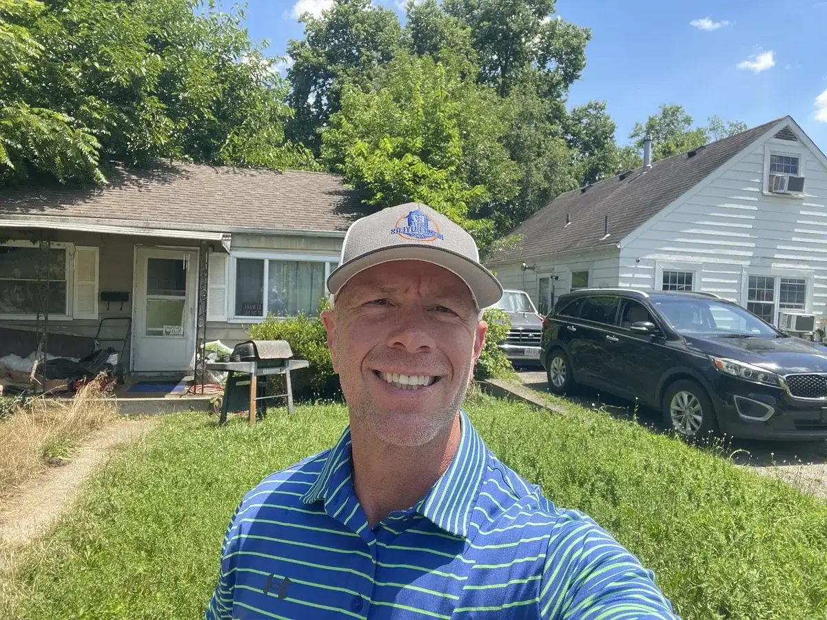 Mike Wall cash home buyer helping a homeowner stop foreclosure in Clark County Ohio